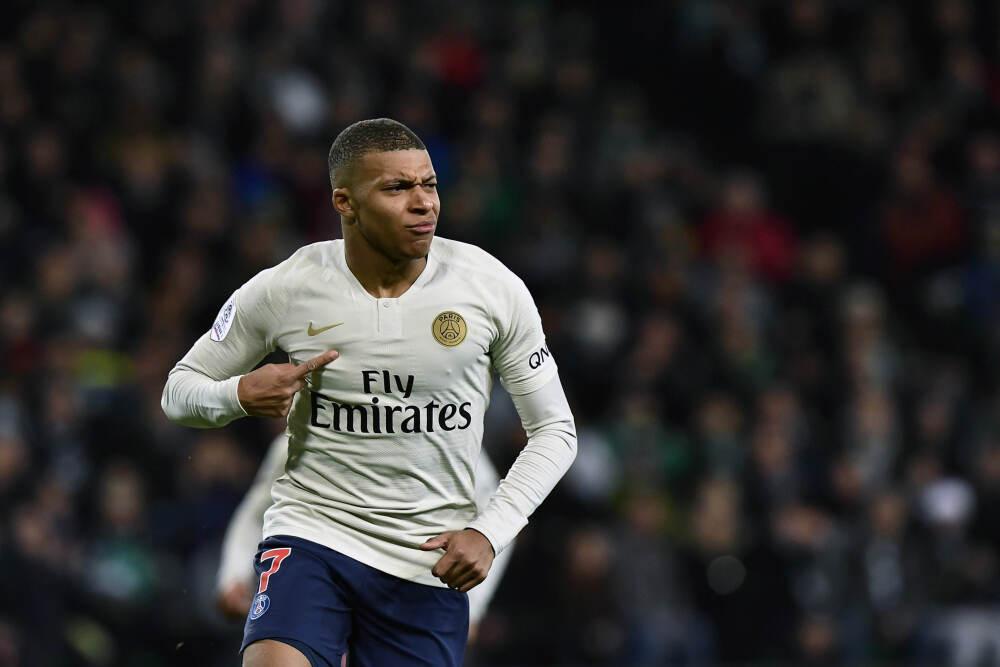 GEO概念股狂欢下现“冷思考”，多家公司紧急澄清